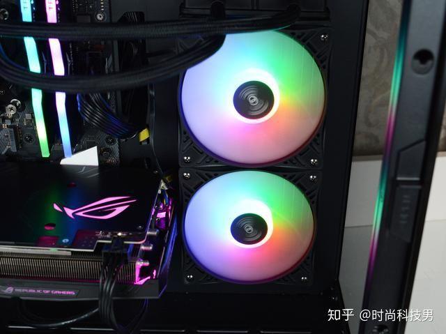光污染原来还可以这样玩超频三巨浪240一体水冷散热器体验